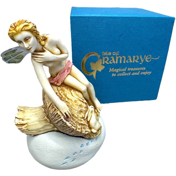 Gramarye Enchanted Anivalis Trinket Box Figurine February 2001 Limited Edition - Picture 2 of 11